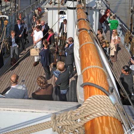 Op het dek van de Wylde Swan