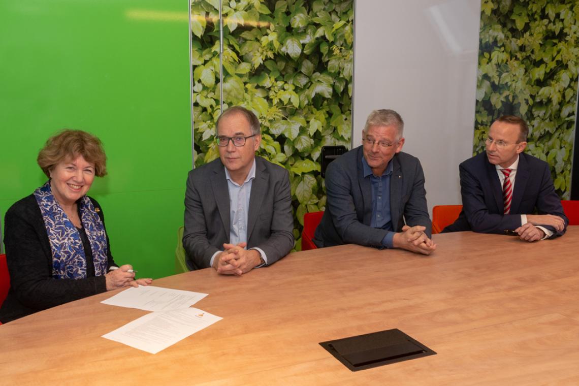 Ondertekening van de sponsorovereenkomst tussen de Rabobank en DelfSail 2021